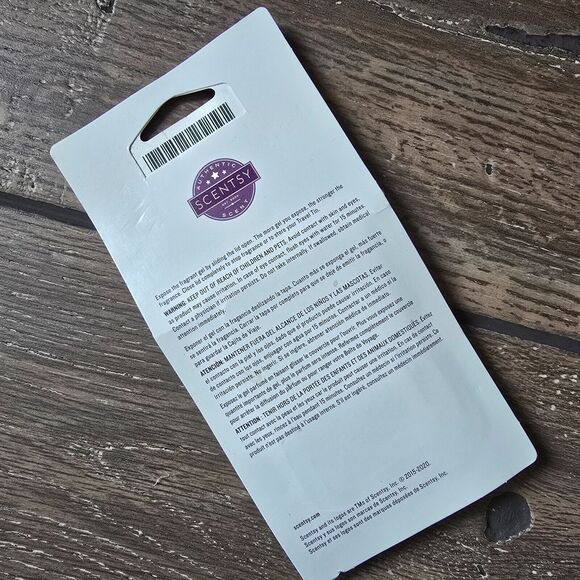 Scentsy Travel Tin Cinnamon Bear NEW IN PACKAGE - Picture 2 of 2